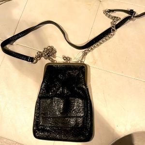 Beautiful vegan leather Crossbody by Jessica Simpson it is in great shape